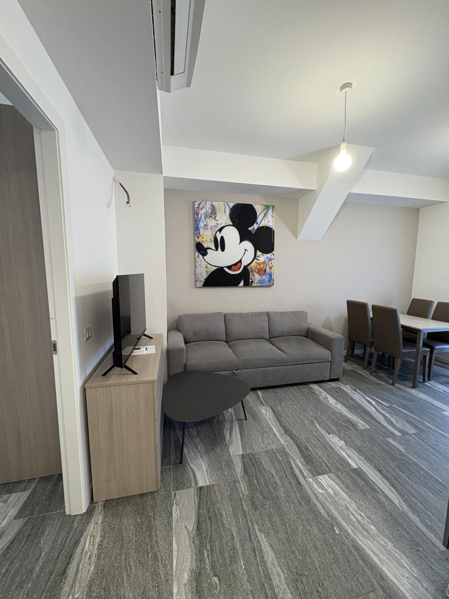 Essential Apartment Sesto San Giovanni Eksteriør bilde