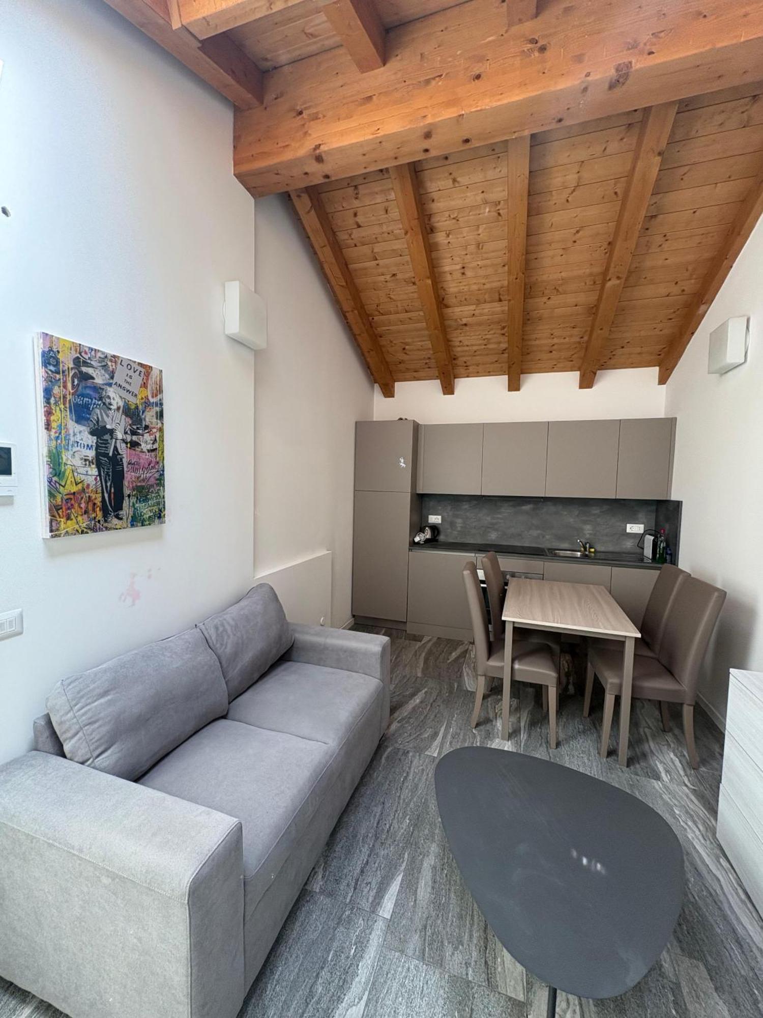 Essential Apartment Sesto San Giovanni Eksteriør bilde